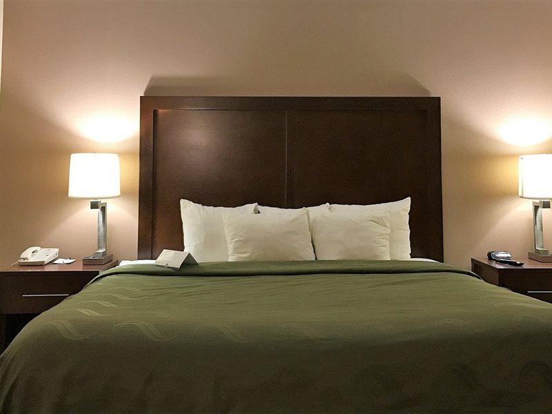Country Inn & Suites By Radisson, Battle Creek, Mi Luaran gambar