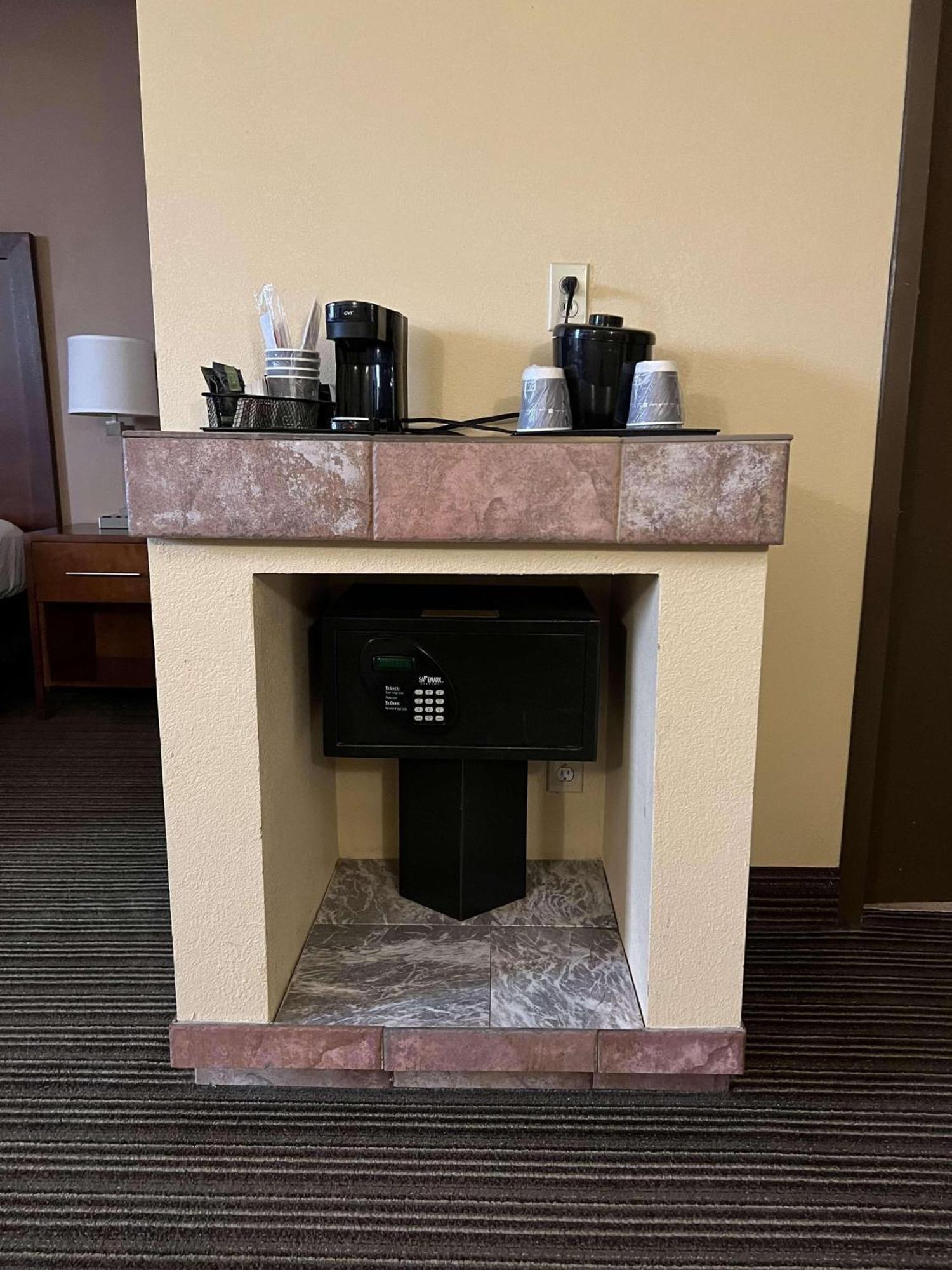 Country Inn & Suites By Radisson, Battle Creek, Mi Luaran gambar