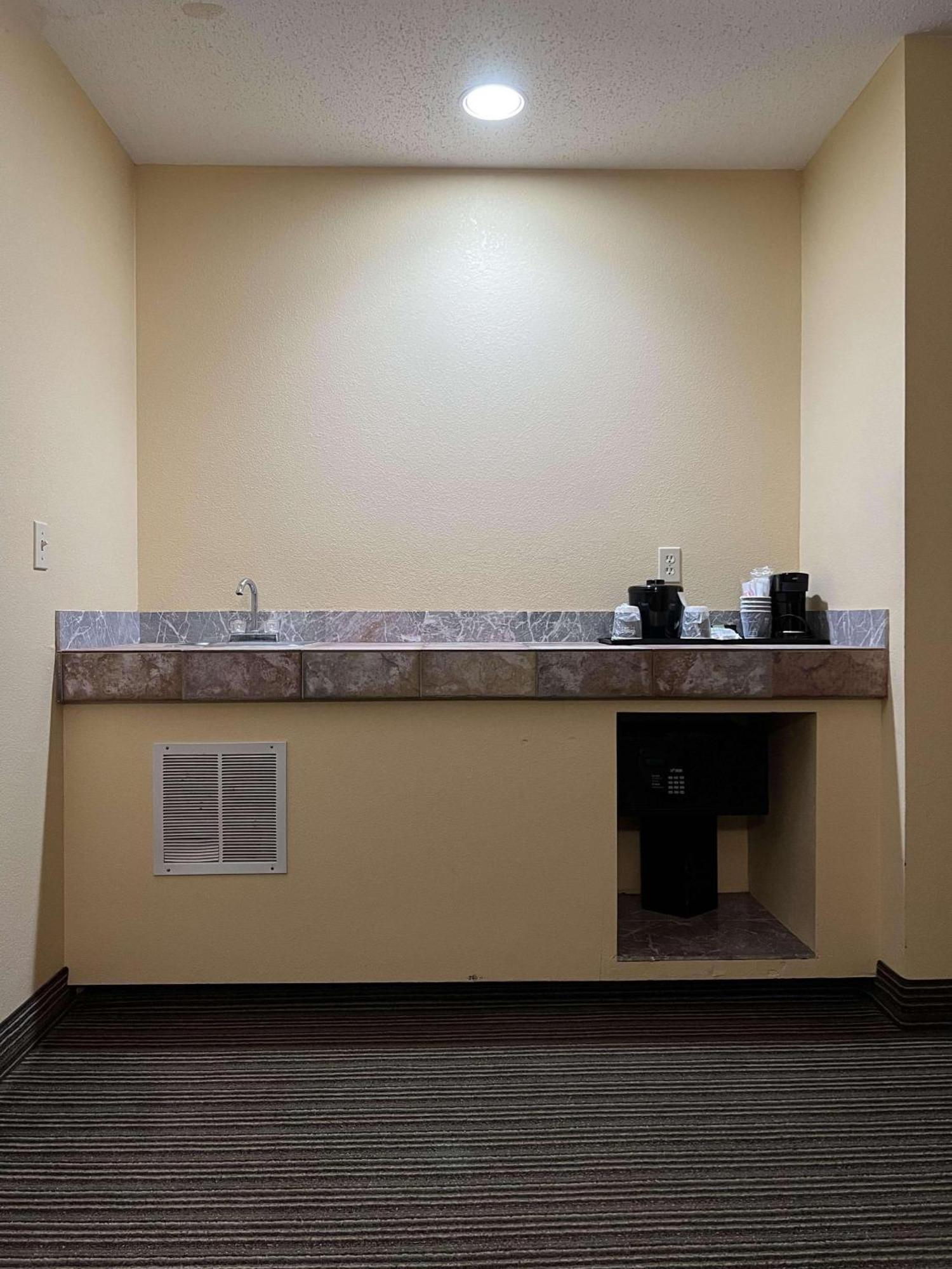 Country Inn & Suites By Radisson, Battle Creek, Mi Luaran gambar